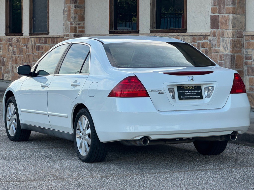 2007 Honda Accord Image 3