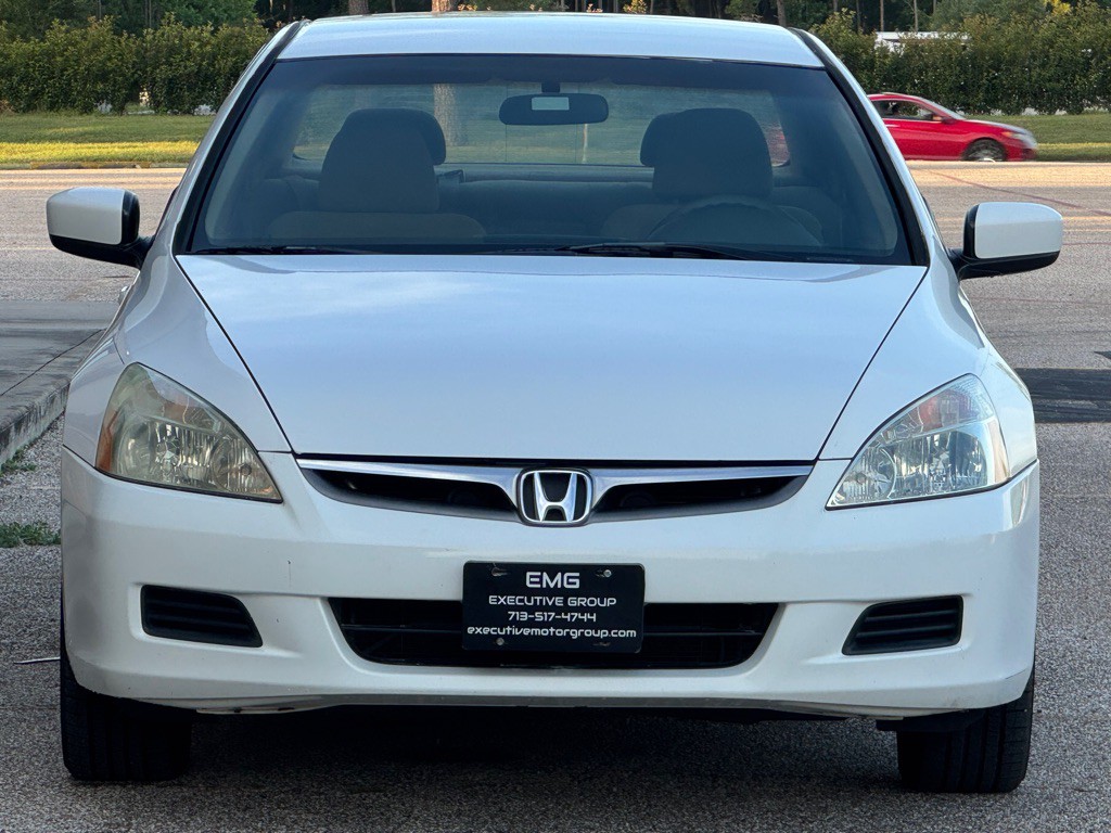 2007 Honda Accord Image 8