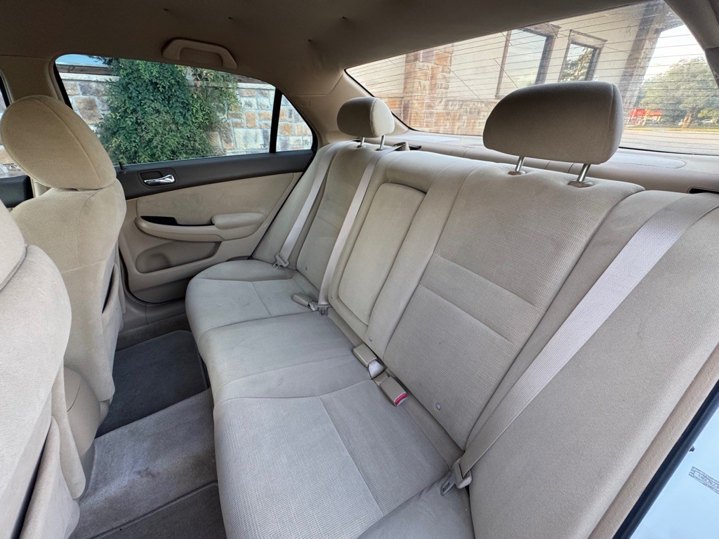 2007 Honda Accord Image 15