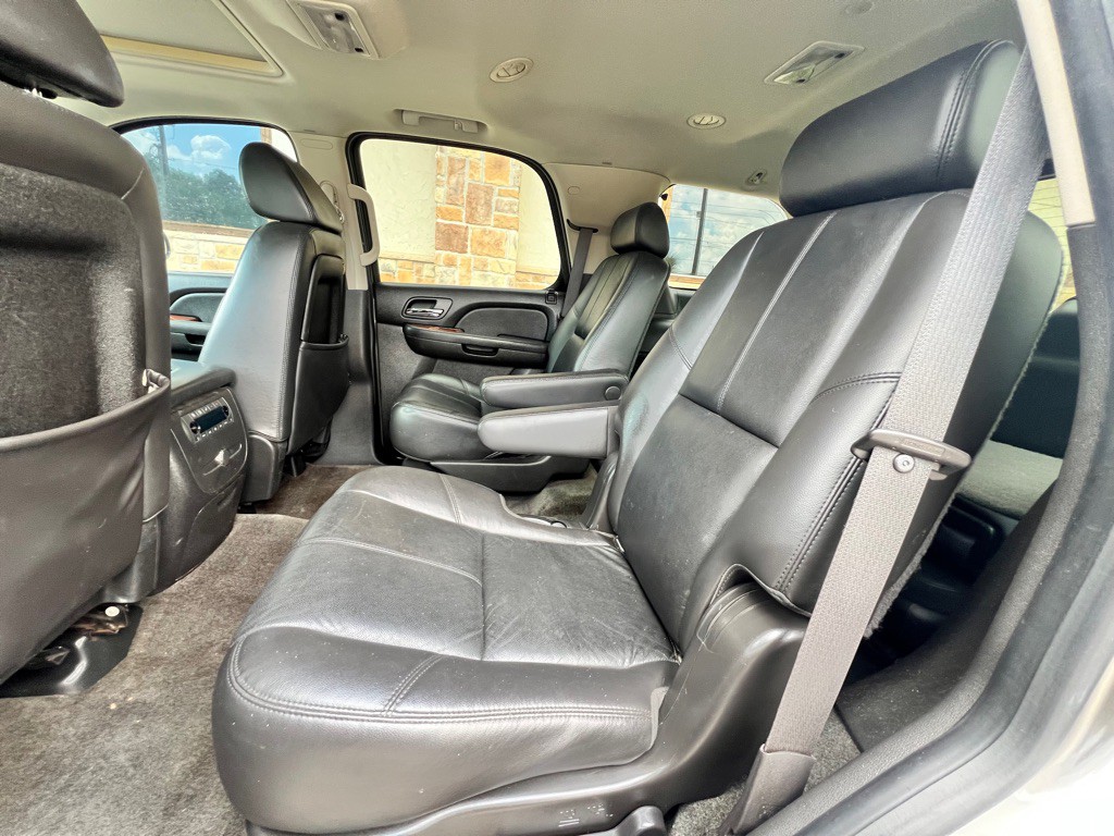 2008 GMC Yukon Image 15