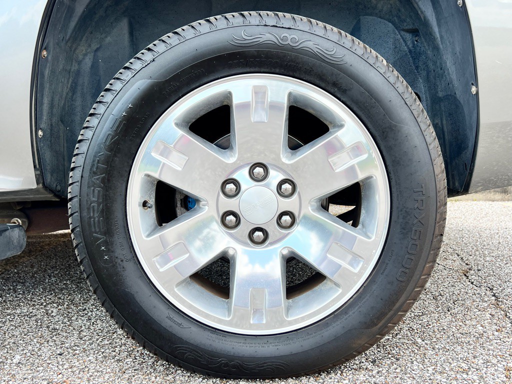 2008 GMC Yukon Image 25
