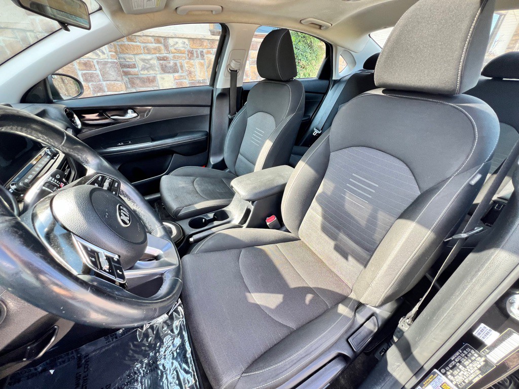 2019 Kia Forte Image 9