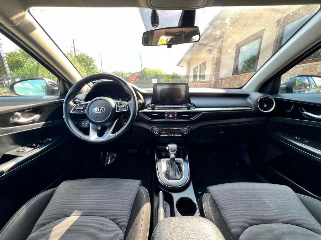 2019 Kia Forte Image 11