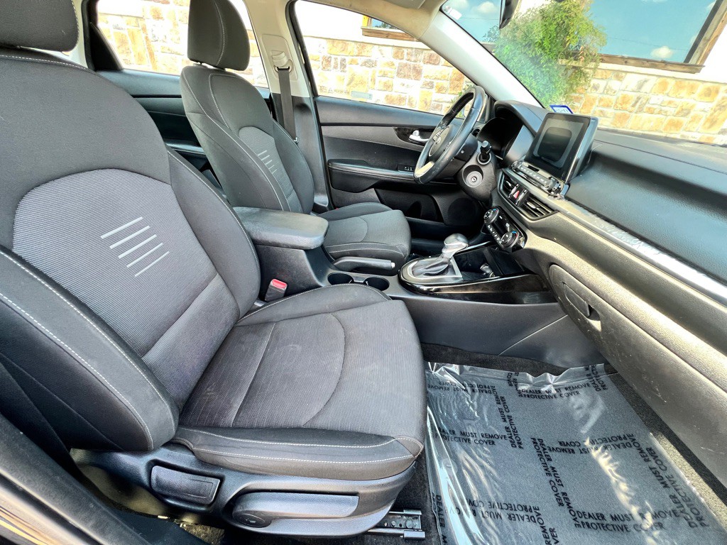 2019 Kia Forte Image 13
