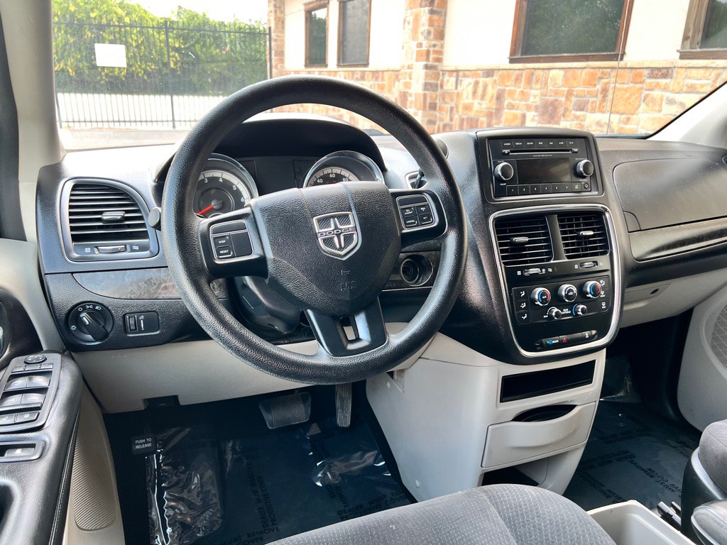 2013 Dodge Grand Caravan Image 12