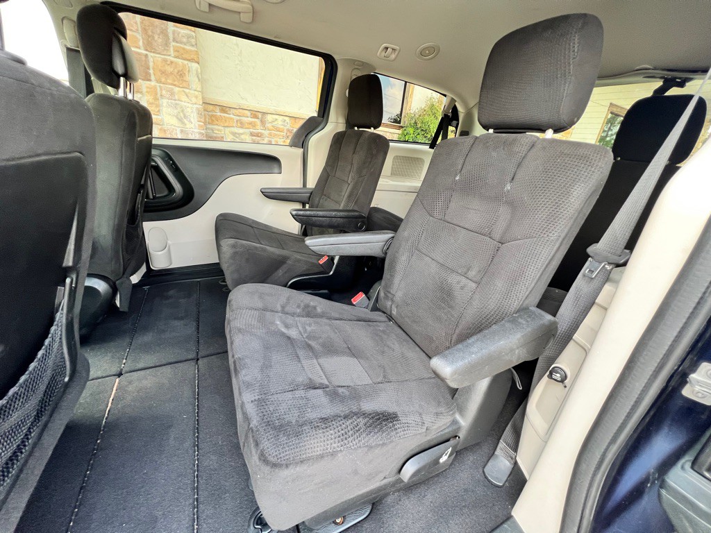2013 Dodge Grand Caravan Image 17