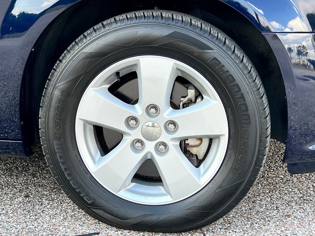 2013 Dodge Grand Caravan Image 24