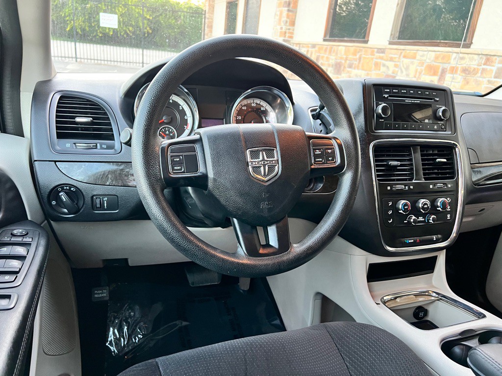 2015 Dodge Grand Caravan Image 10