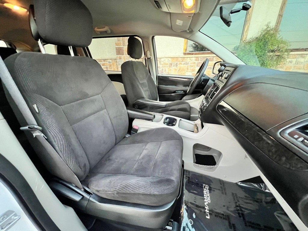 2015 Dodge Grand Caravan Image 14