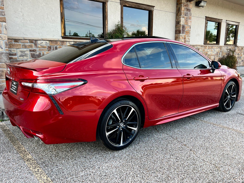2019 Toyota Camry Image 5
