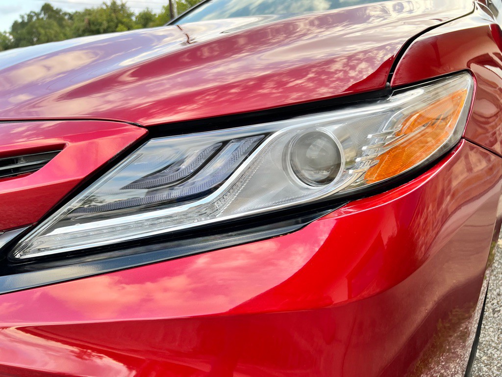 2019 Toyota Camry Image 9