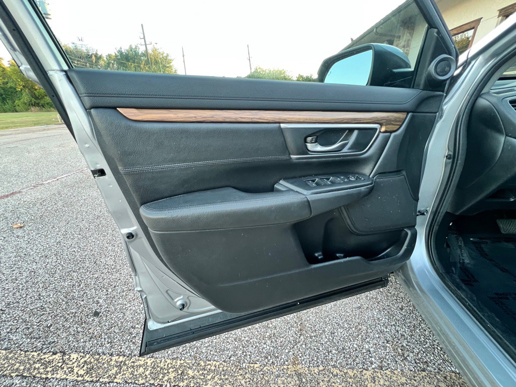 2017 Honda CR-V Image 25