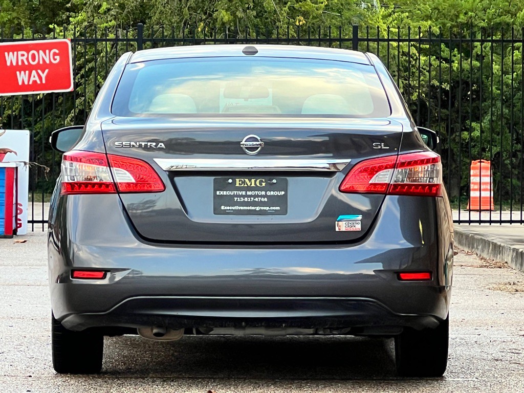 2013 Nissan Sentra Image 4