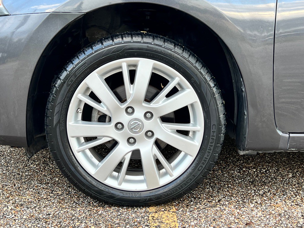 2013 Nissan Sentra Image 13