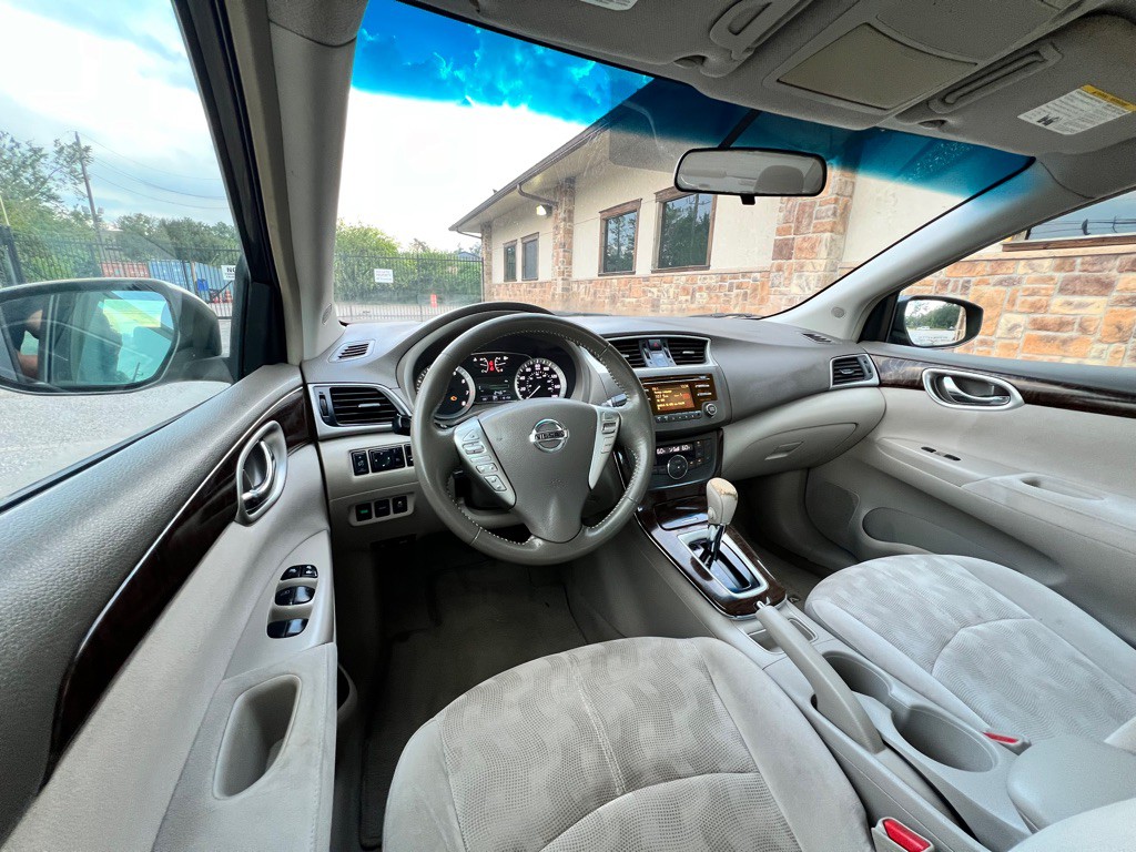 2013 Nissan Sentra Image 20