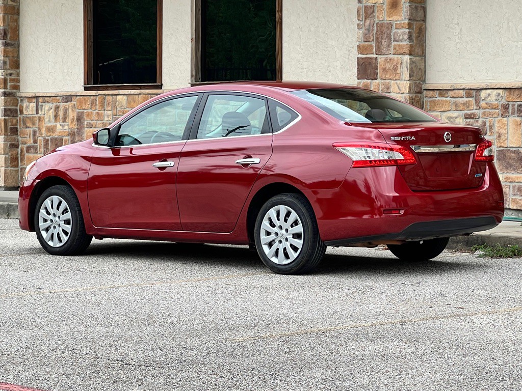2014 Nissan Sentra Image 3