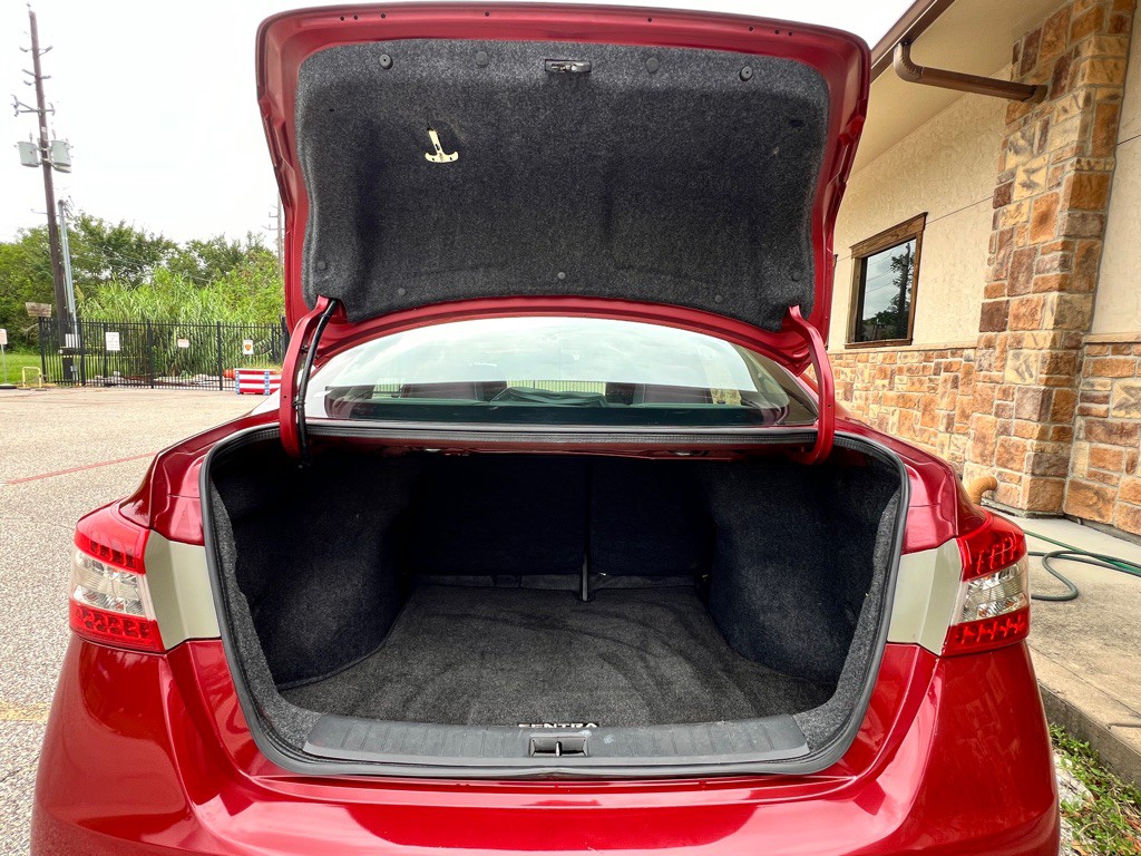 2014 Nissan Sentra Image 10
