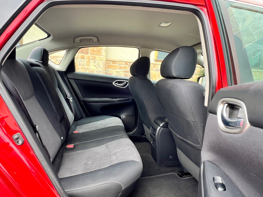 2014 Nissan Sentra Image 22