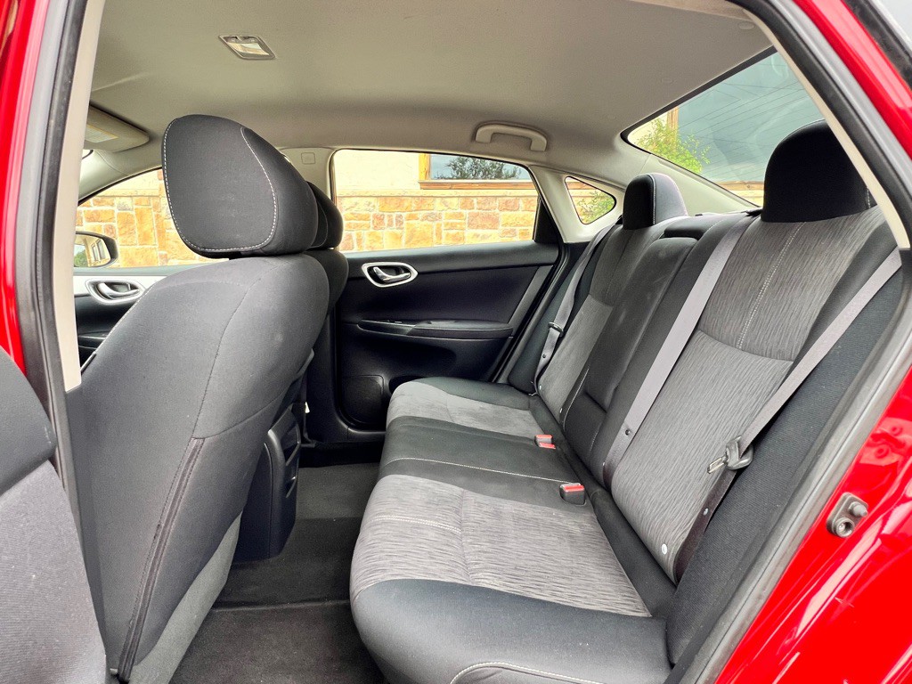 2014 Nissan Sentra Image 23