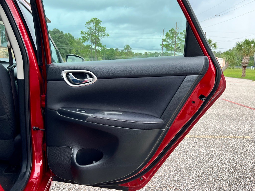 2014 Nissan Sentra Image 24