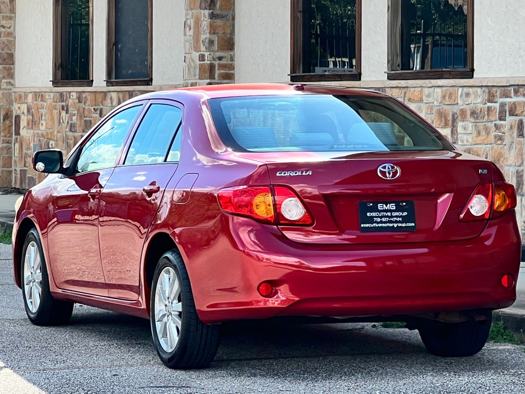 2010 Toyota Corolla Image 3