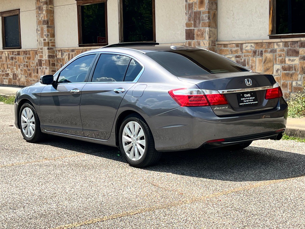 2015 Honda Accord Image 3