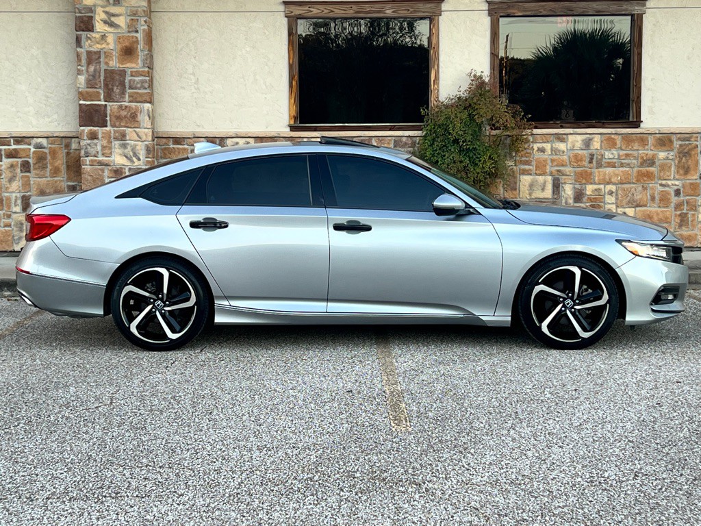 2018 Honda Accord Image 6