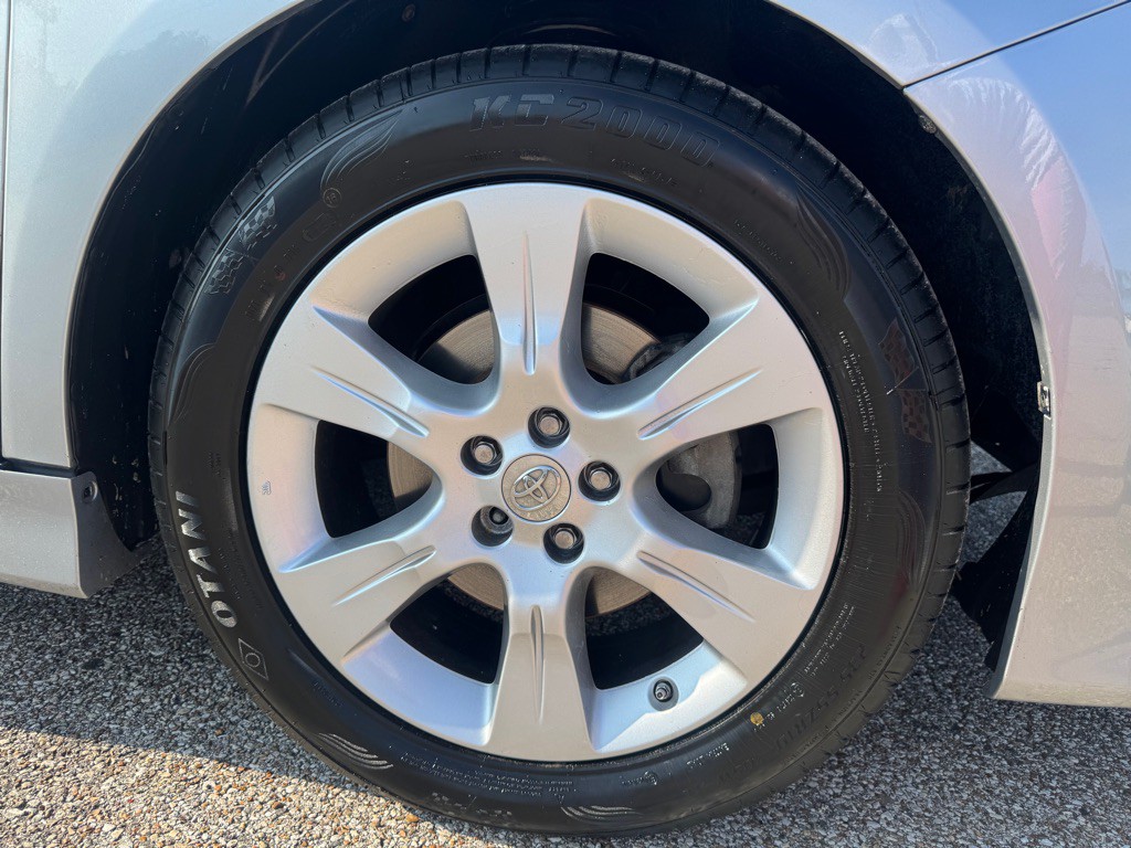 2013 Toyota Sienna Image 25