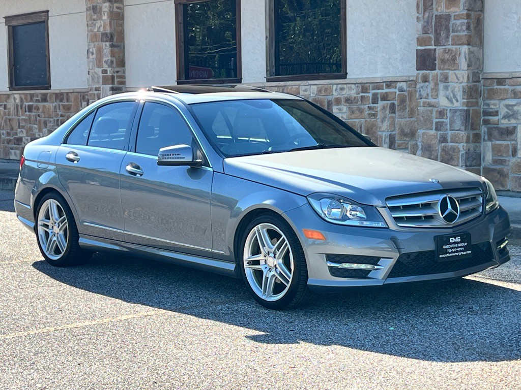 2013 Mercedes-Benz C-Class Image 7