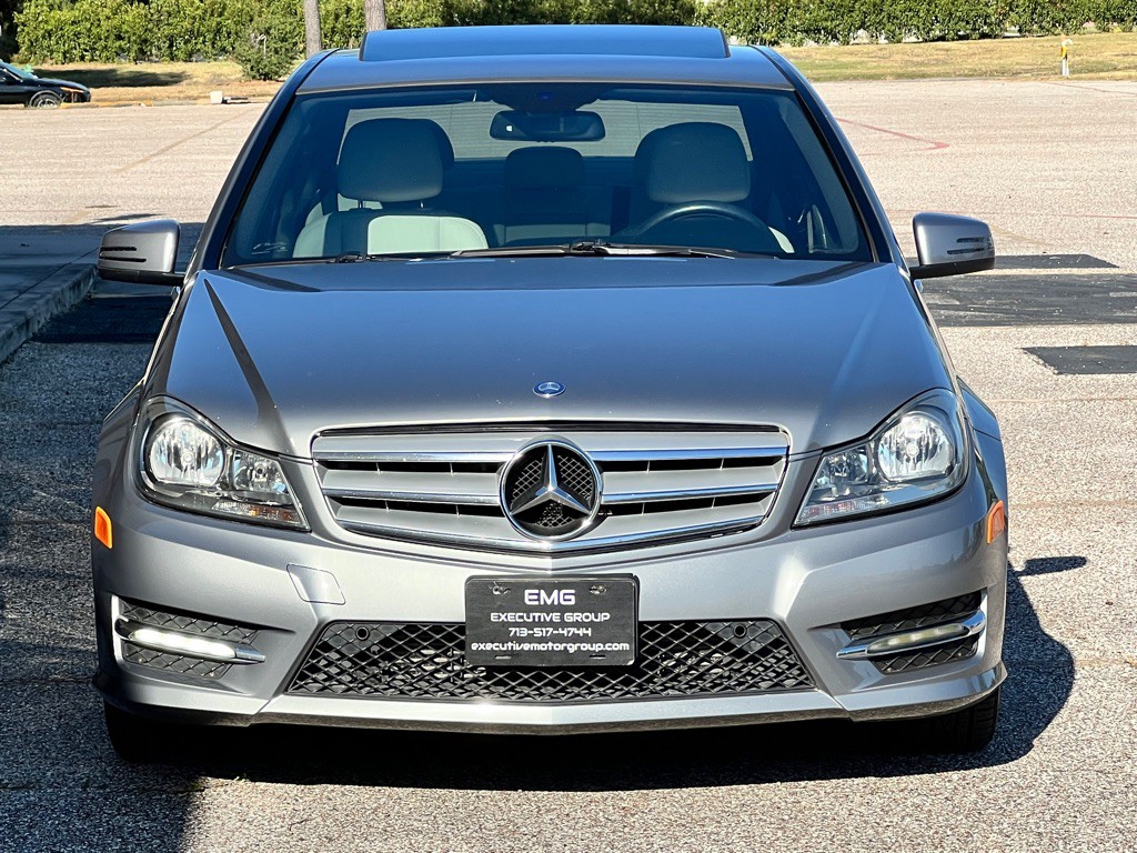 2013 Mercedes-Benz C-Class Image 8