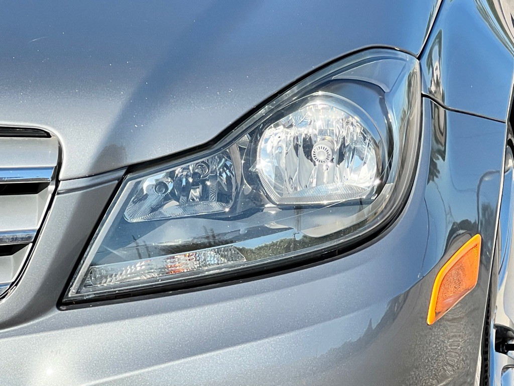 2013 Mercedes-Benz C-Class Image 10