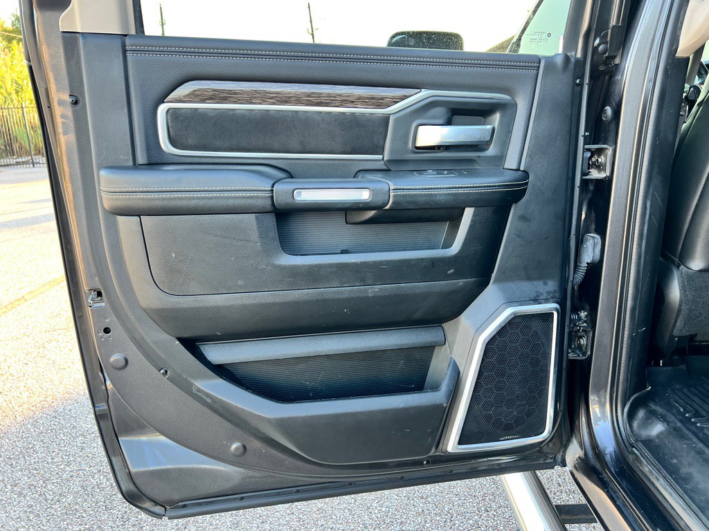 2019 RAM 2500 Image 31