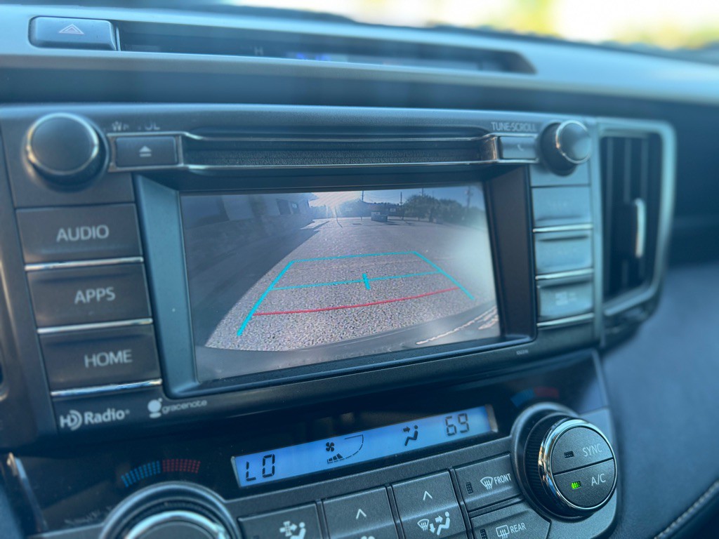 2015 Toyota Rav4 Image 26