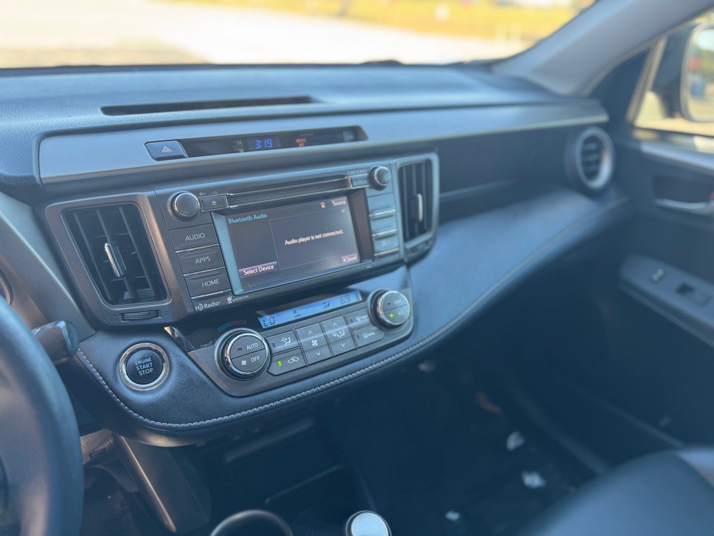 2015 Toyota Rav4 Image 27