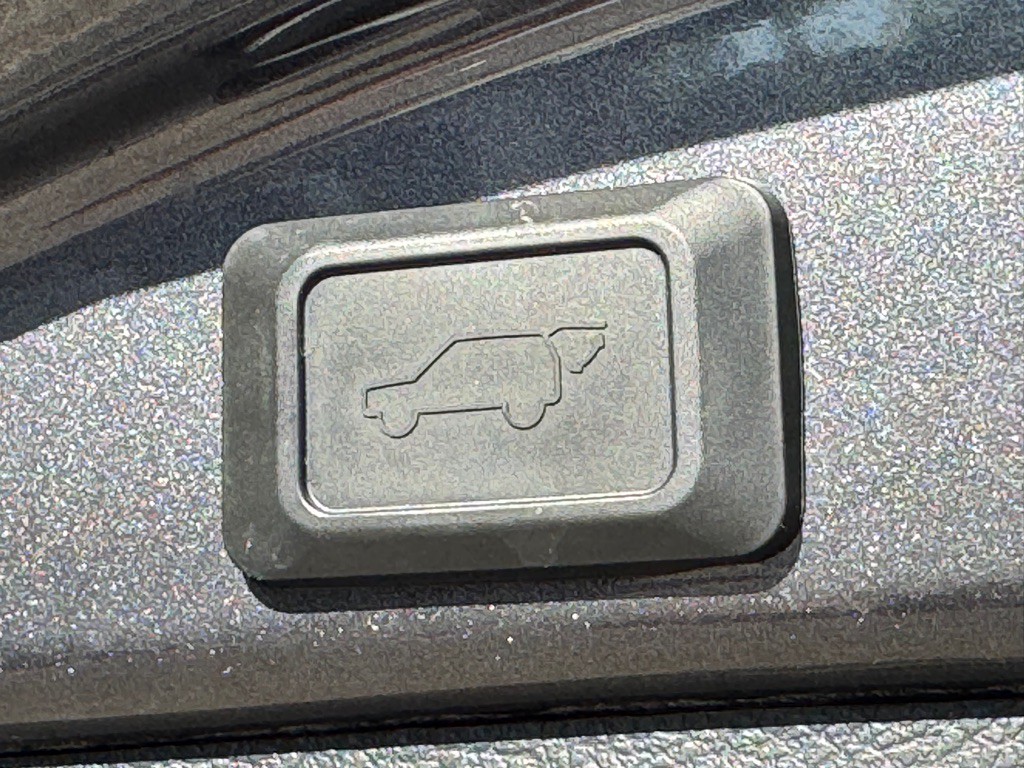 2015 Toyota Rav4 Image 28