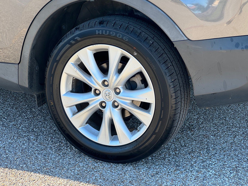 2015 Toyota Rav4 Image 31