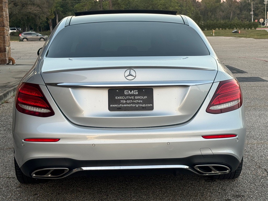 2017 Mercedes-Benz E-Class Image 4