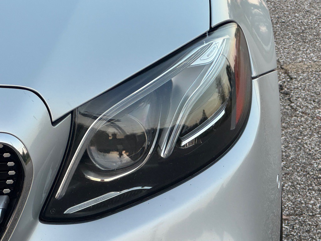 2017 Mercedes-Benz E-Class Image 10