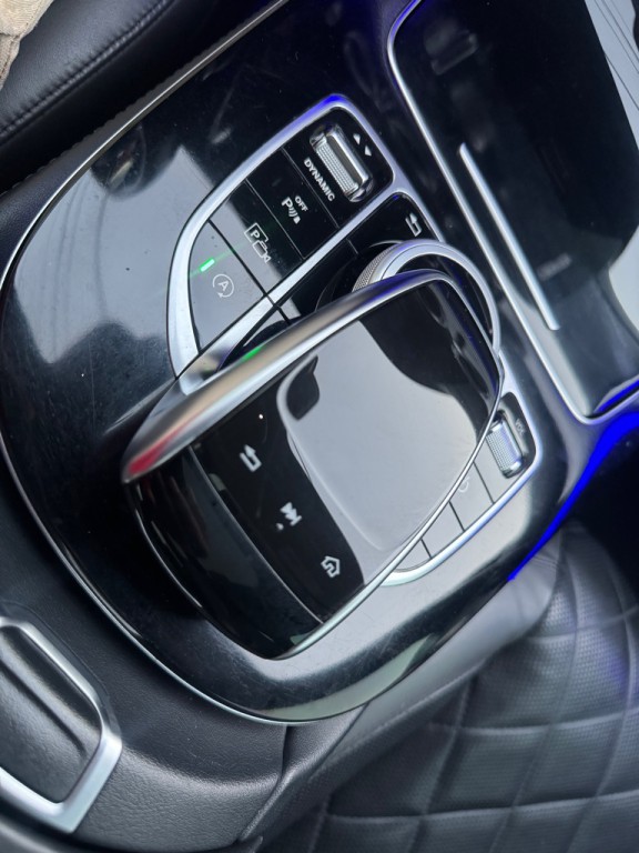 2017 Mercedes-Benz E-Class Image 29