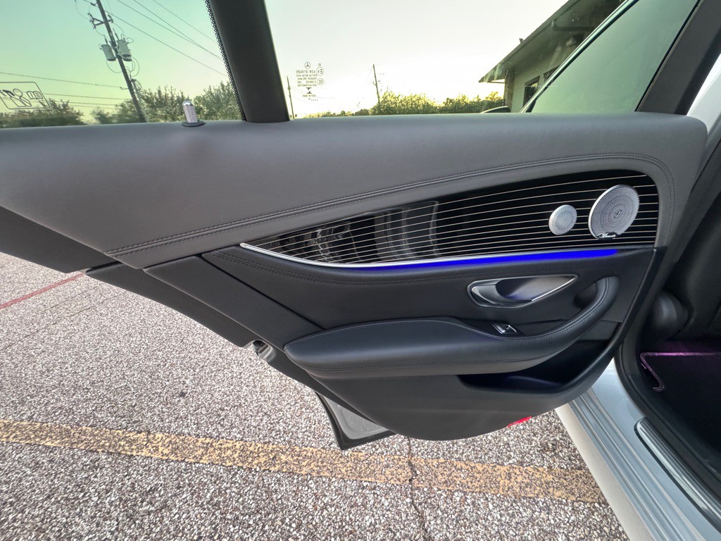 2017 Mercedes-Benz E-Class Image 36