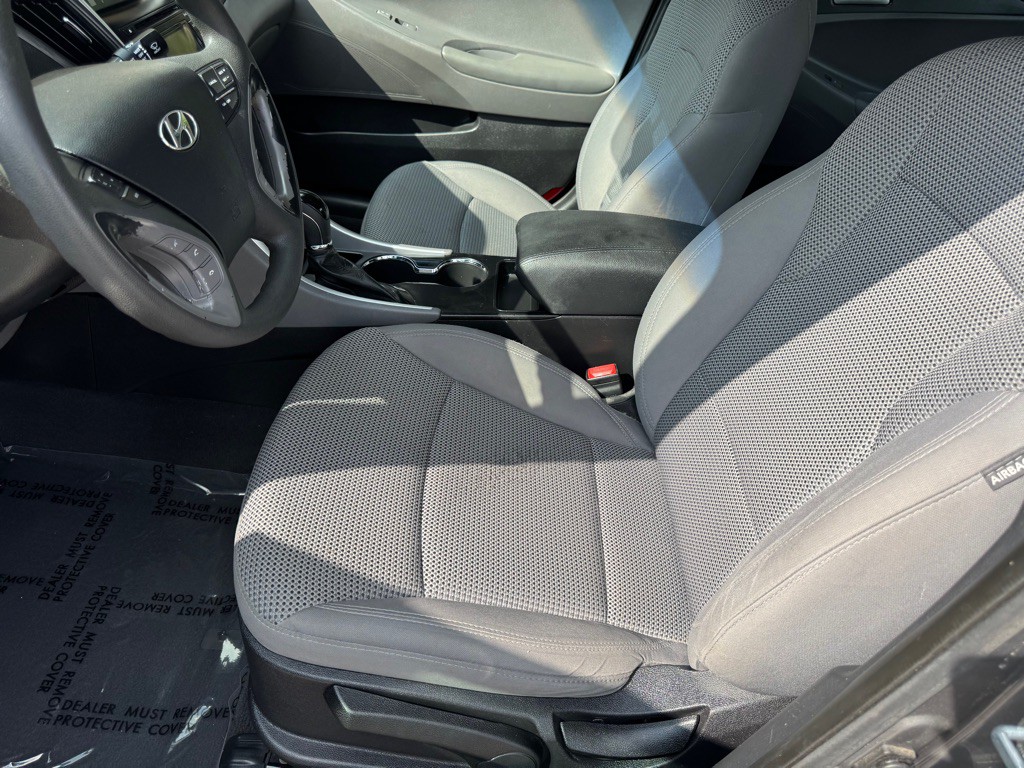 2012 Hyundai Sonata Image 10