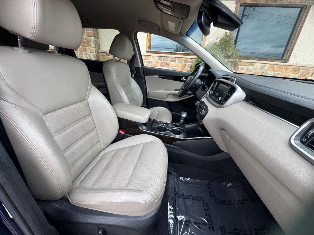 2019 Kia Sorento Image 13