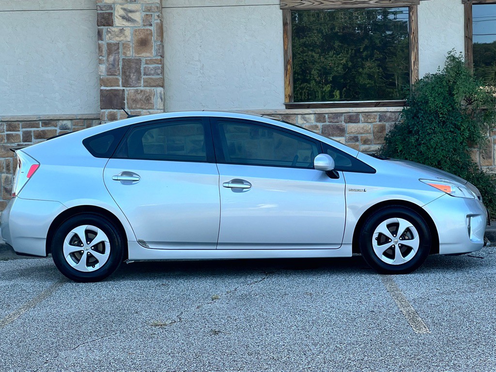 2012 Toyota Prius Image 6