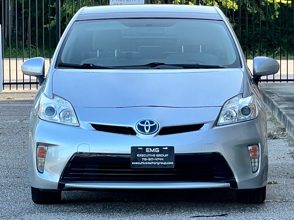 2012 Toyota Prius Image 8