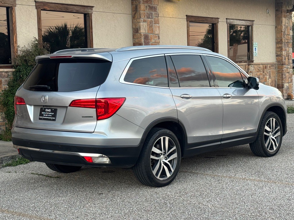 2017 Honda Pilot Image 4