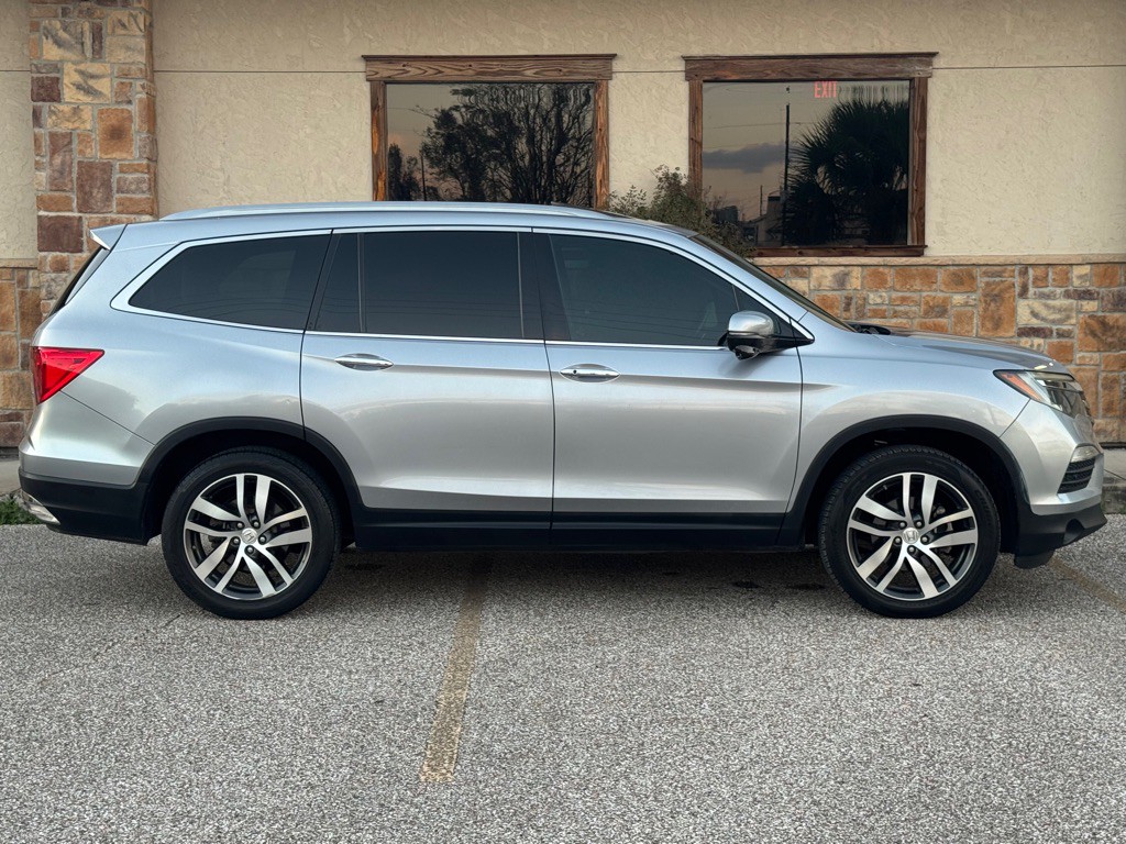 2017 Honda Pilot Image 5