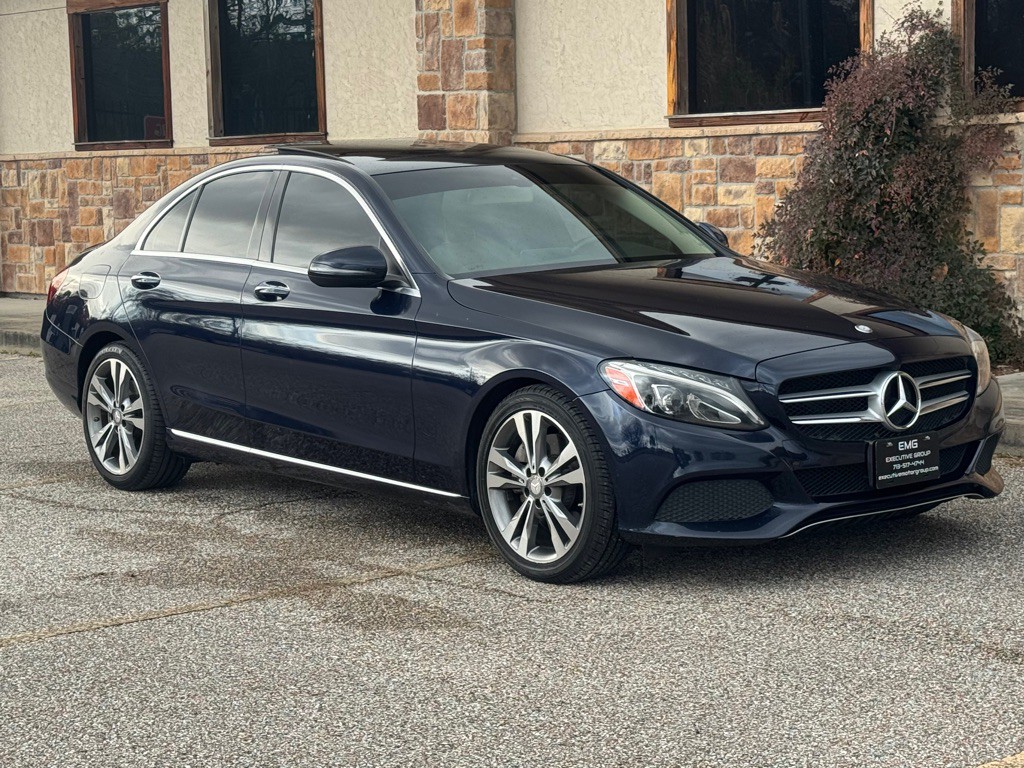2016 Mercedes-Benz C-Class Image 7