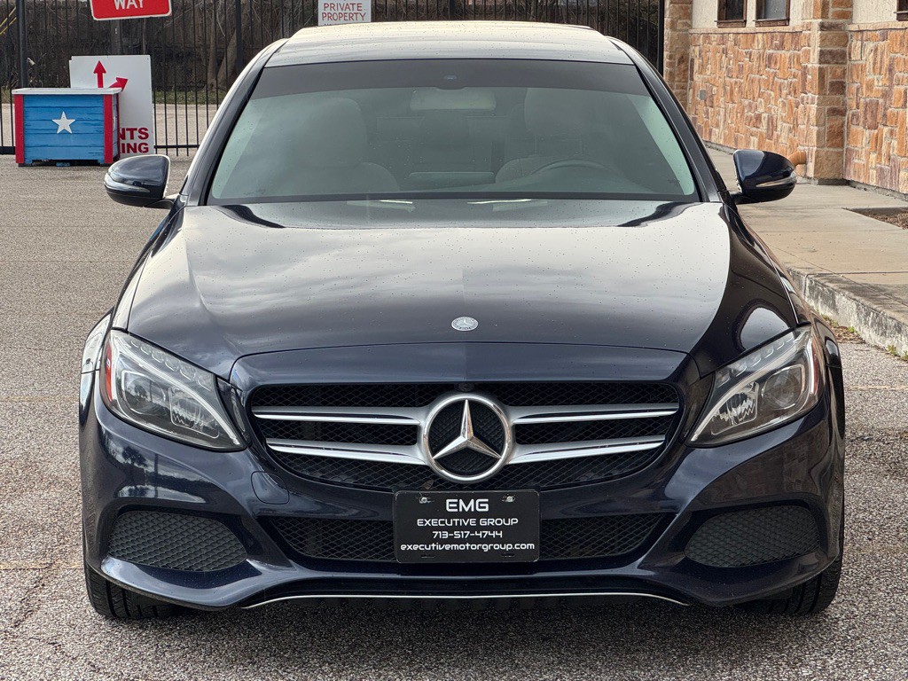 2016 Mercedes-Benz C-Class Image 8