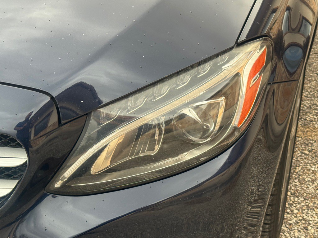 2016 Mercedes-Benz C-Class Image 11