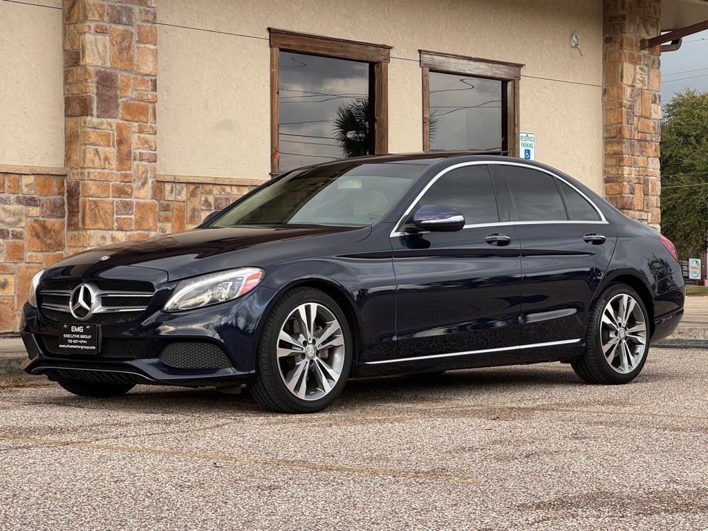 2016 Mercedes-Benz C-Class Image 34